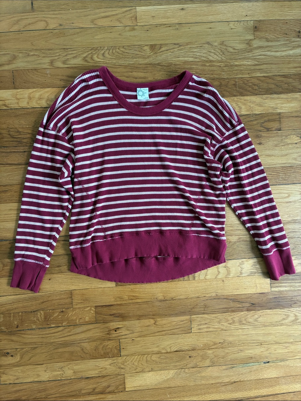 Aerie Offline Oversized Waffle Knit Top Medium Striped Red White Thumbholes Cozy